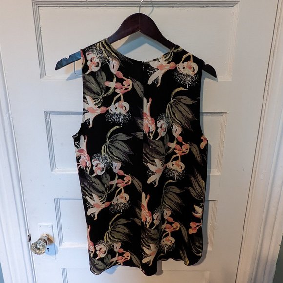 Babaton Adelard Sleeveless Blouse - Picture 4 of 7